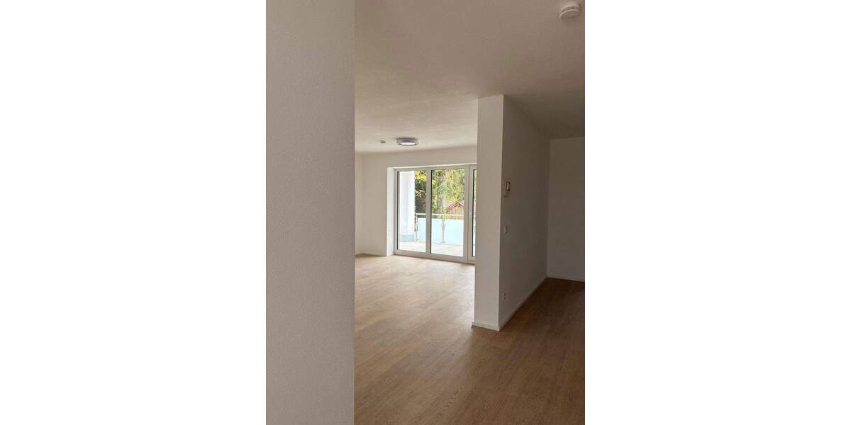 Etagenwohnung Lauchheim - 3 Zimmer, 106 m&sup2;, 1.250&euro; | Angebot:25724261