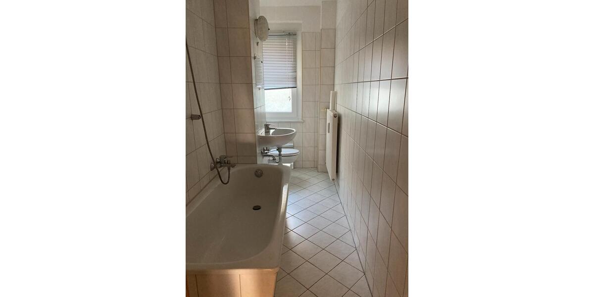 Etagenwohnung Bernburg (Saale) - 3 Zimmer, 60 m&sup2;, 348&euro; | Angebot:26678143