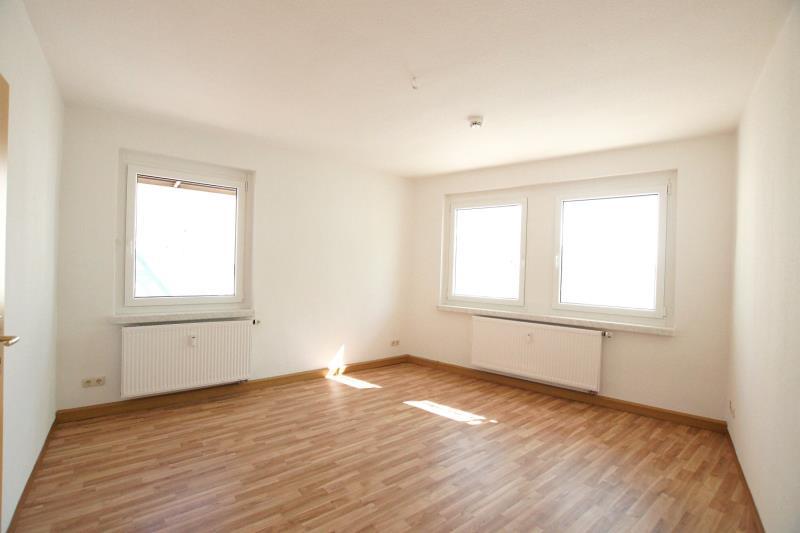 Etagenwohnung Pößneck - 4 Zimmer, 75 m&sup2;, 510&euro; | Angebot:24199600