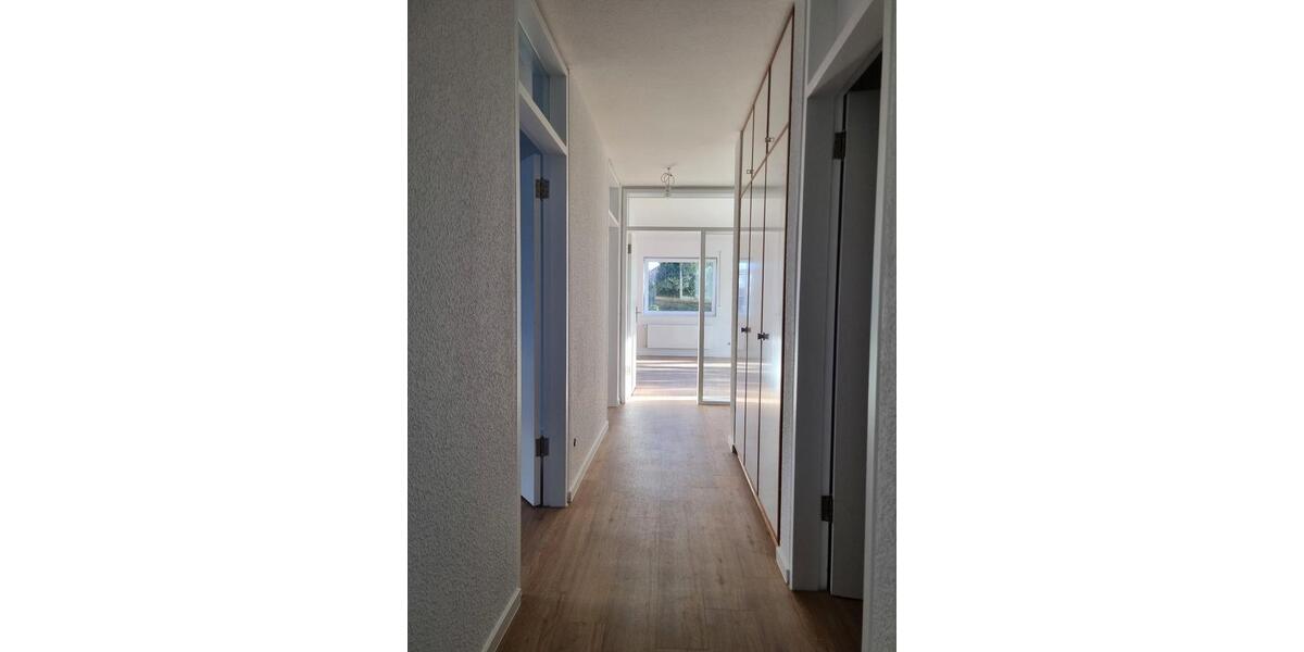 Etagenwohnung Lingen (Ems) - 3 Zimmer, 104 m&sup2;, 920&euro; | Angebot:26600919