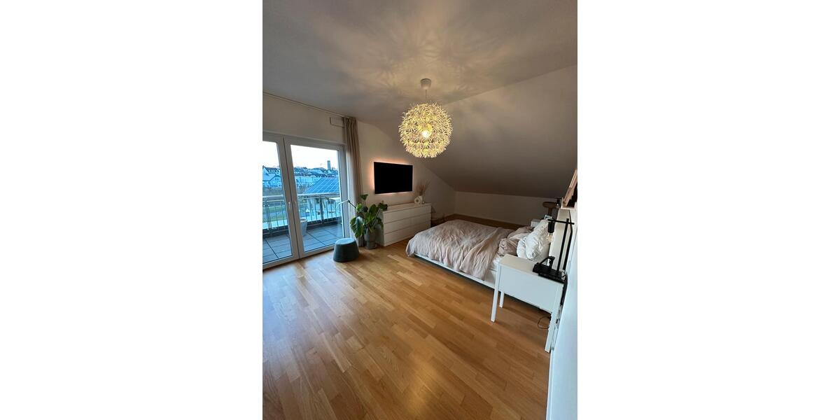 Dachgeschoßwohnung Bitburg - 3 Zimmer, 104 m&sup2;, 1.270&euro; | Angebot:25952477