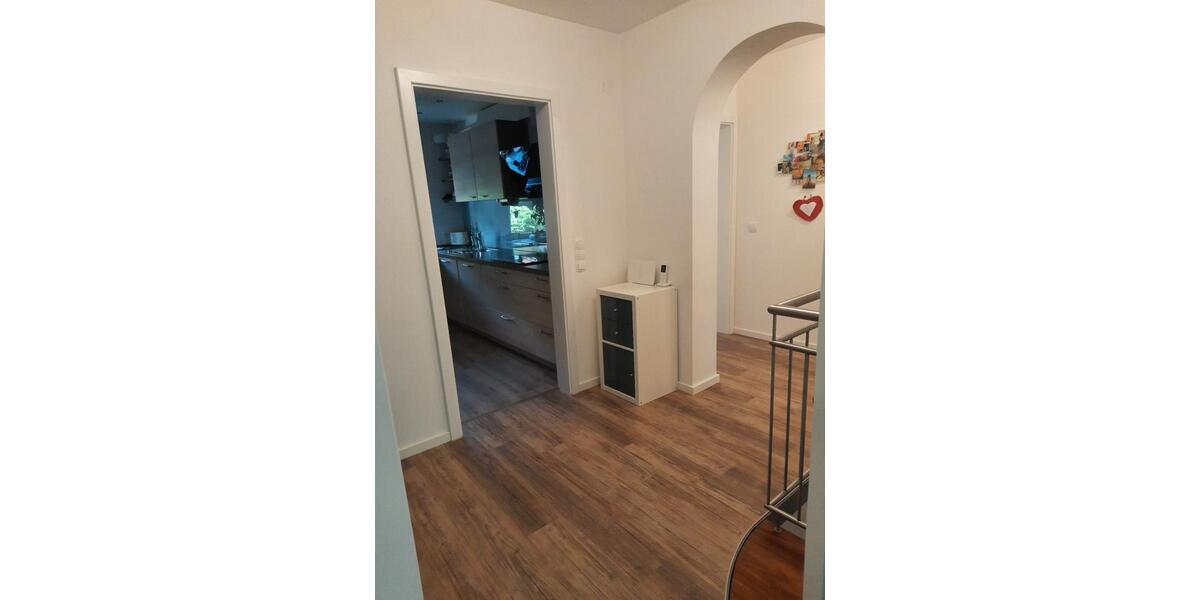 Erdgeschoßwohnung Heßdorf - 3 Zimmer, 120 m&sup2;, 1.250&euro; | Angebot:26396884