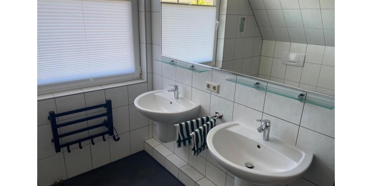 Renoviertes freistehendes EFH mit idyllischem Garten 4 zimmer