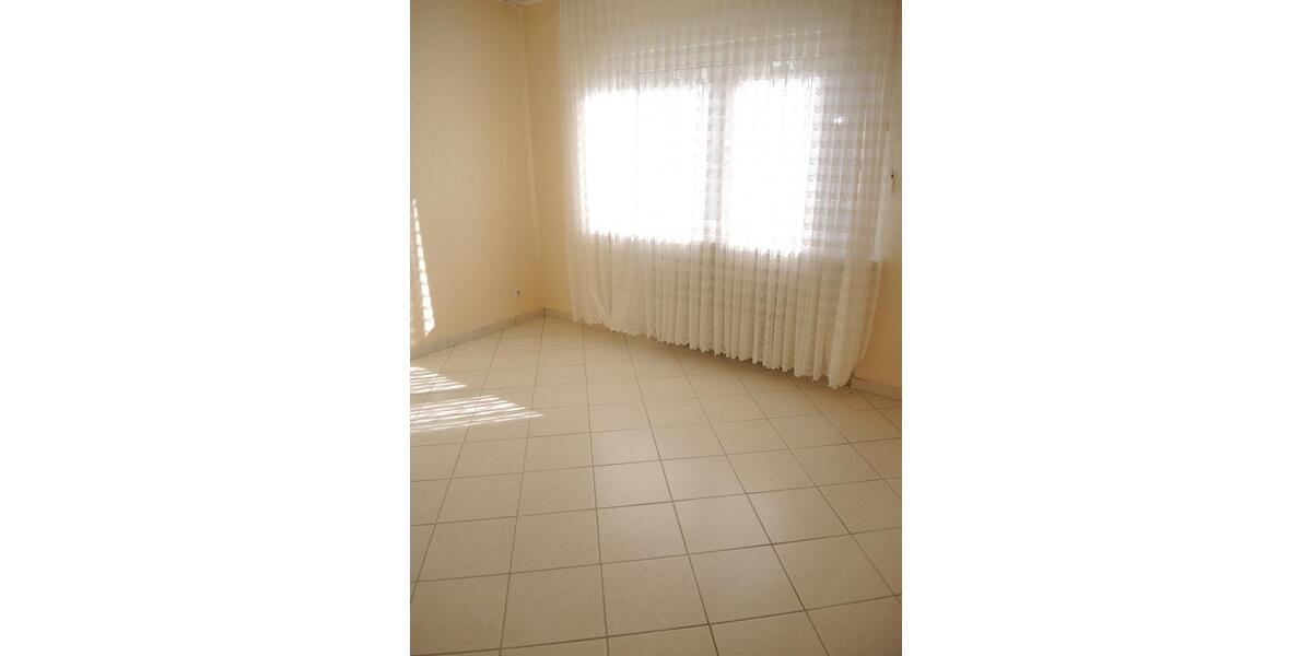 Etagenwohnung Siegen Eiserfeld - 2 Zimmer, 60 m&sup2;, 510&euro; | Angebot:26697804
