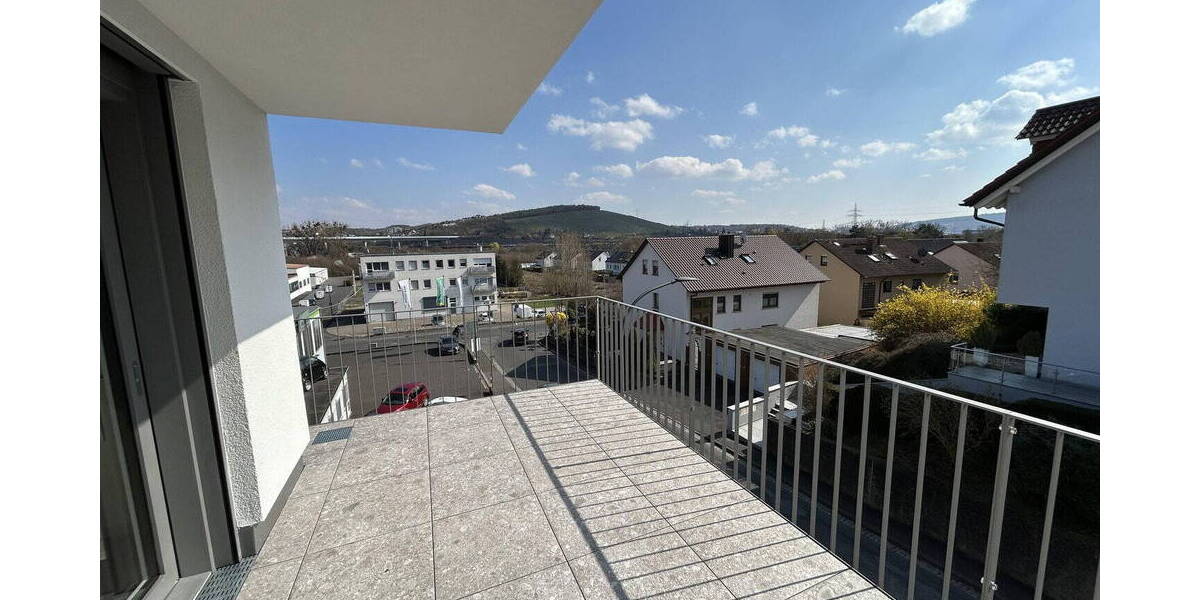 Etagenwohnung Zell am Main - 3 Zimmer, 108 m&sup2;, 1.520&euro; | Angebot:26015853