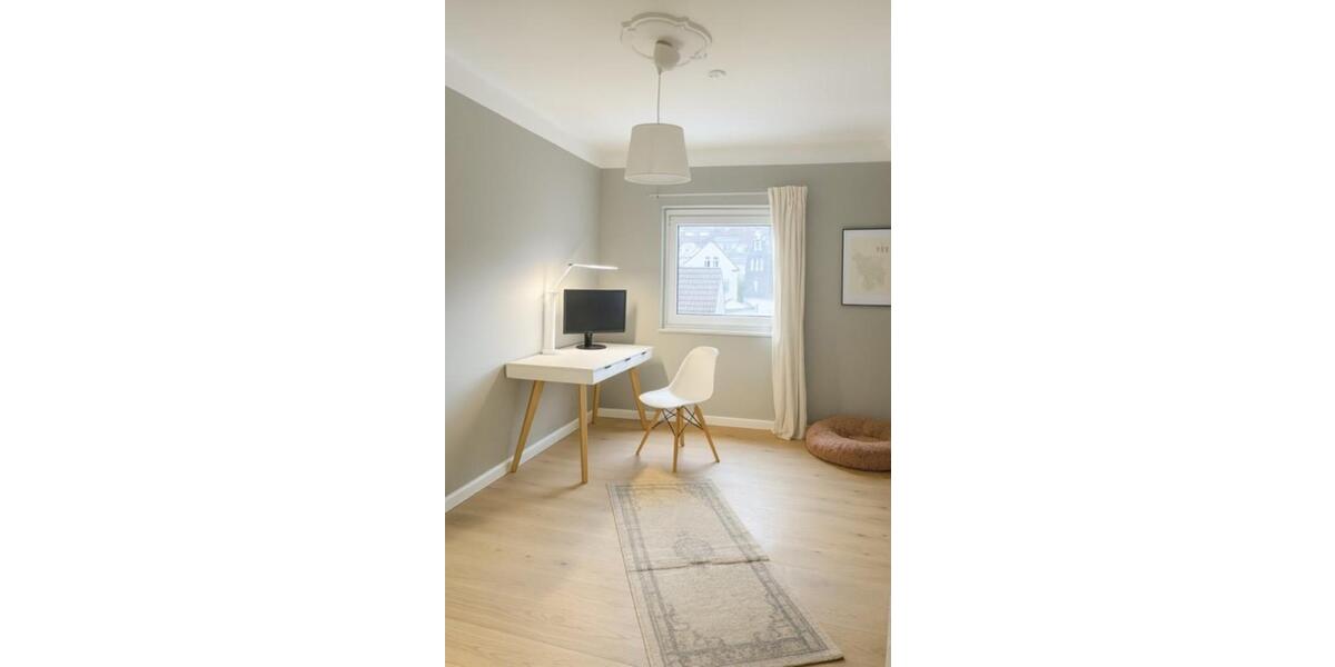 Etagenwohnung Gummersbach - 4 Zimmer, 105 m&sup2;, 1.450&euro; | Angebot:23794936