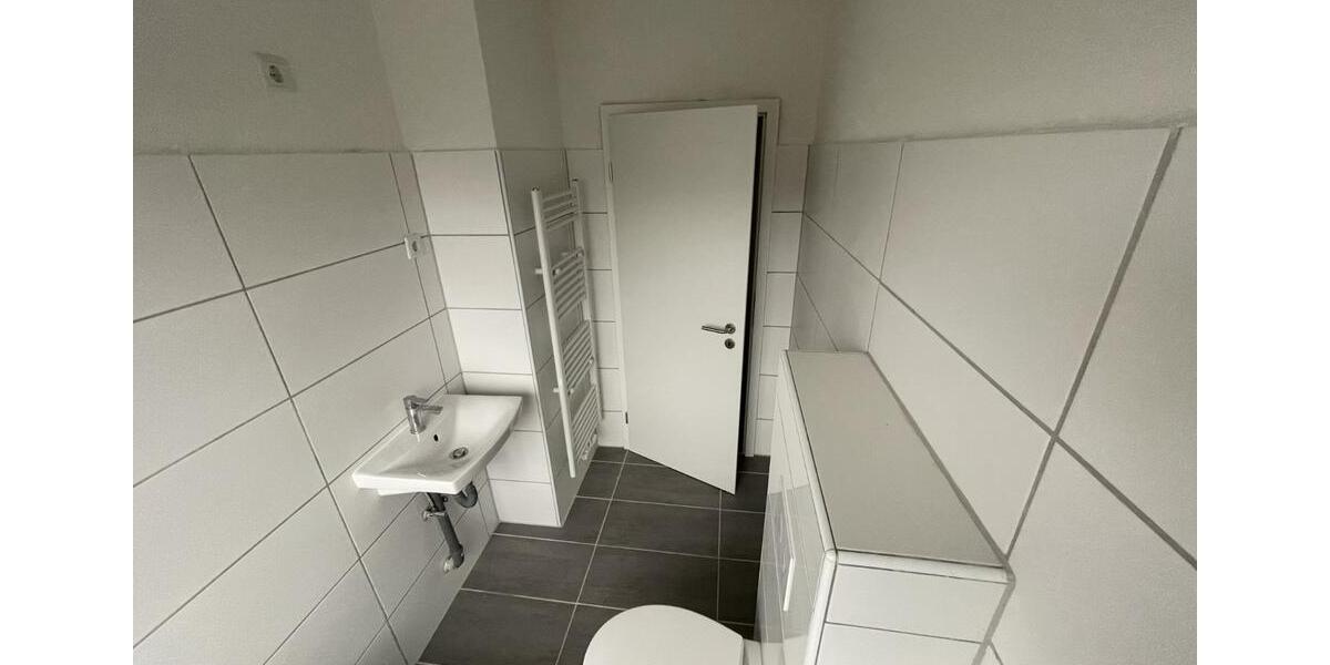 Dachgeschoßwohnung Lüdenscheid - 3 Zimmer, 70 m&sup2;, 600&euro; | Angebot:25044436