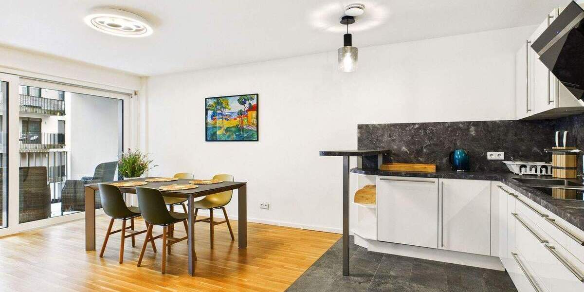 Etagenwohnung Stuttgart Feuerbach - 3 Zimmer, 104 m&sup2;, 2.240&euro; | Angebot:23866729