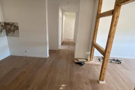 Wohnung Ennepetal - 4 Zimmer, 94 m&sup2;, 893&euro; | Angebot:25061892