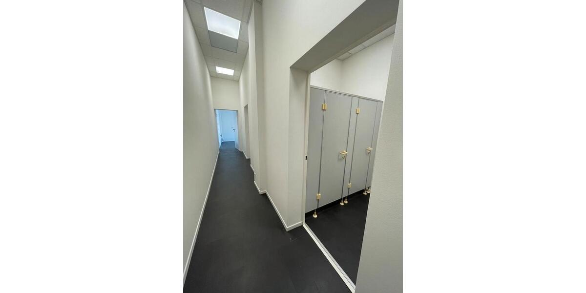Gewerbeobjekt Göppingen Bruckwasen - 2.900&euro; | Angebot:26635211