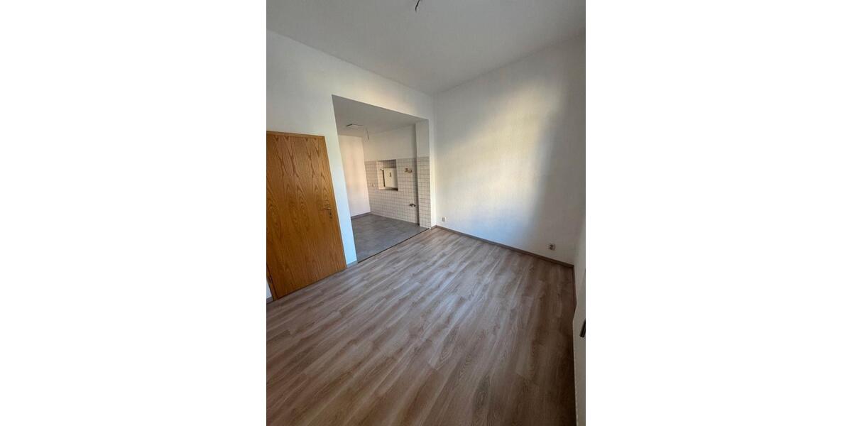 Etagenwohnung Hettstedt - 3 Zimmer, 80 m&sup2;, 425&euro; | Angebot:24615709