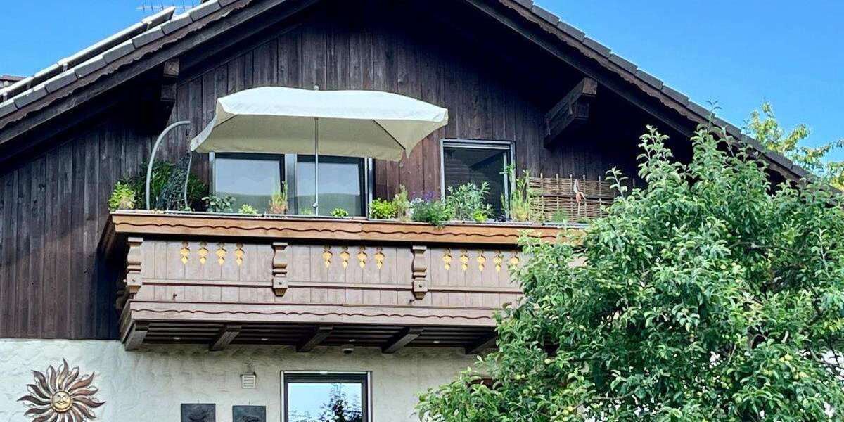 Etagenwohnung Haag Inkofen - 4 Zimmer, 90 m&sup2;, 1.000&euro; | Angebot:24898619