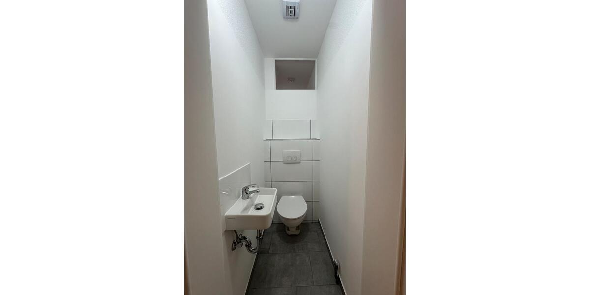 Dachgeschoßwohnung Erftstadt - 2 Zimmer, 70 m&sup2;, 730&euro; | Angebot:25111748