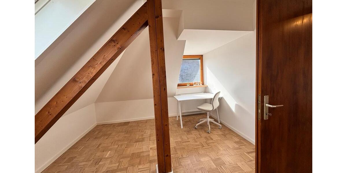 Dachgeschoßwohnung München Altstadt-Lehel - 2 Zimmer, 53 m&sup2;, 1.750&euro; | Angebot:25161614