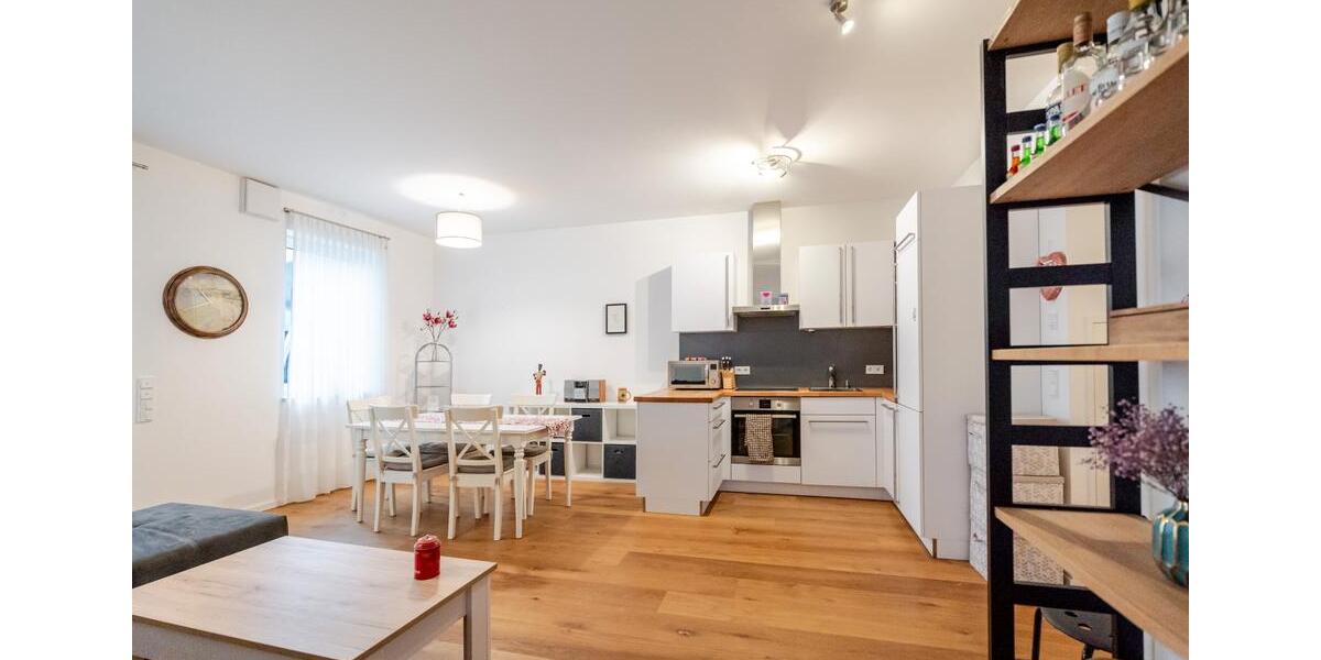 Erdgeschoßwohnung Straubing - 3 Zimmer, 81 m&sup2;, 990&euro; | Angebot:24456290