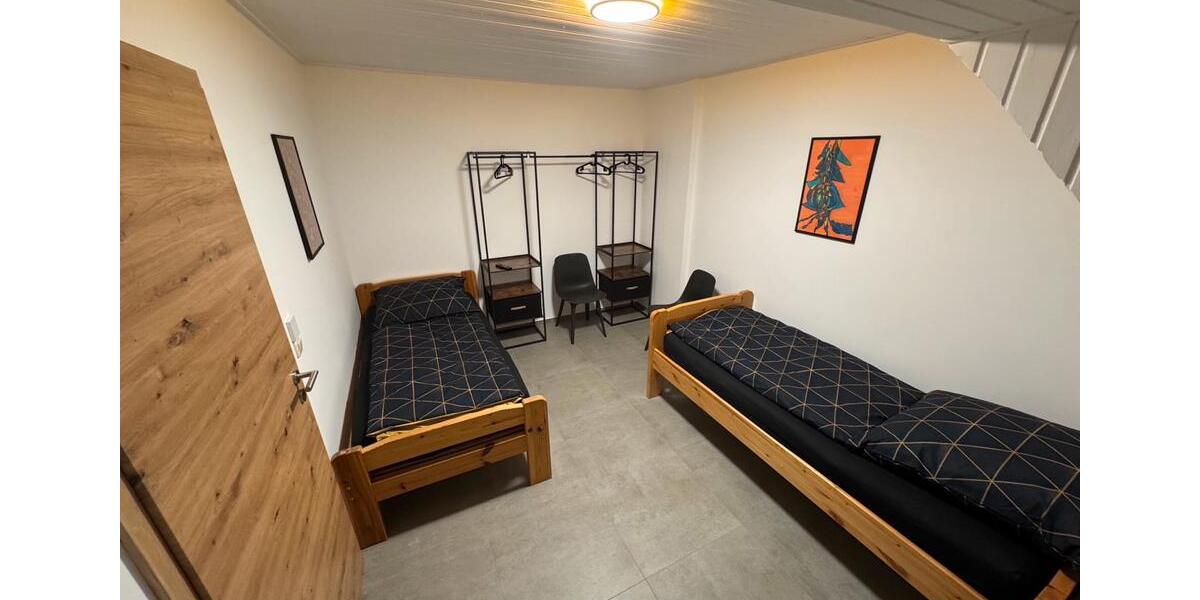 Dachgeschoßwohnung Eschweiler - 2 Zimmer, 45 m&sup2;, 1.300&euro; | Angebot:24548425