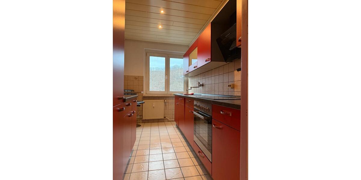 Schöne, helle 3-Zimmer-Wohnung in attraktiver Lage von Rudolstad 3 zimmer