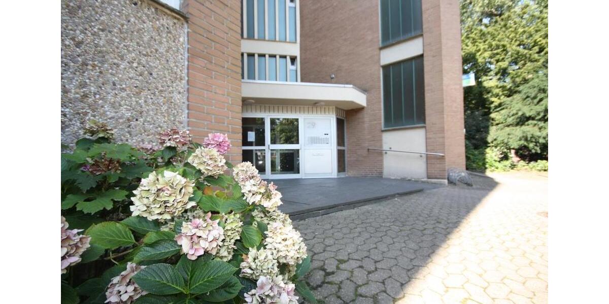 Etagenwohnung Mönchengladbach Süd - 3 Zimmer, 89 m&sup2;, 849&euro; | Angebot:25552146