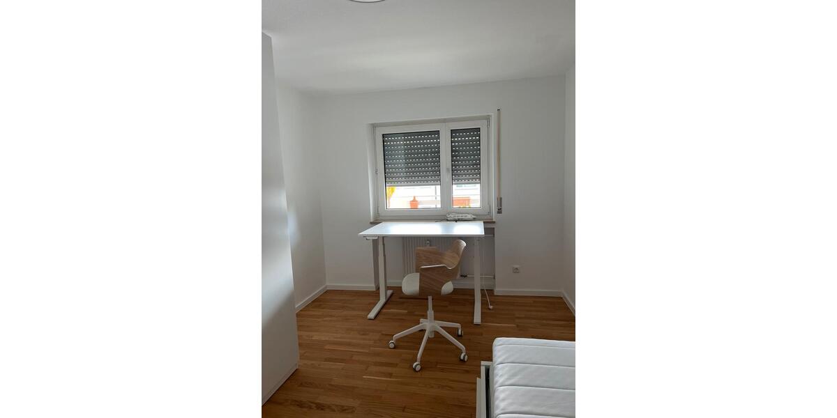 Wohnen auf Zeit Friedrichshafen Allmannsweiler - 1 Zimmer, 14 m&sup2;, 650&euro; | Angebot:26145891