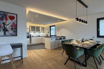 Haus Weil am Rhein - 3.5 Zimmer, 150 m&sup2;, 3.200&euro; | Angebot:25887868