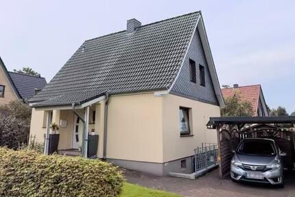 !!!ANFRAGESTOPP!!! 5-Zimmer Haus mit großem Garten in Süderbrarup 5 zimmer