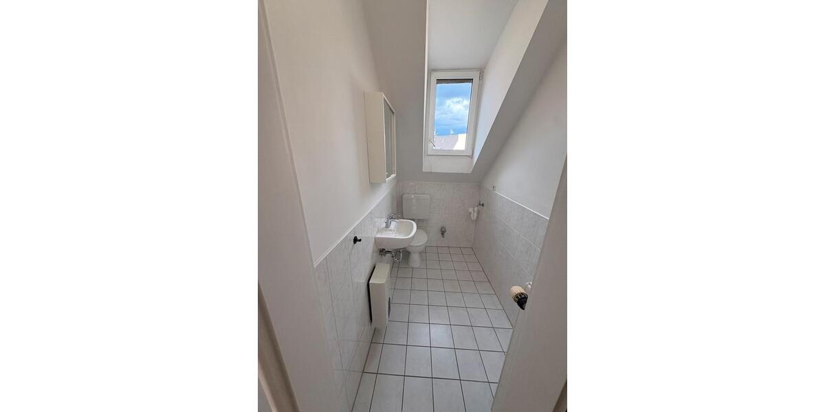Wohnen auf Zeit Bellheim - 4 Zimmer, 90 m&sup2;, 518&euro; | Angebot:26386581