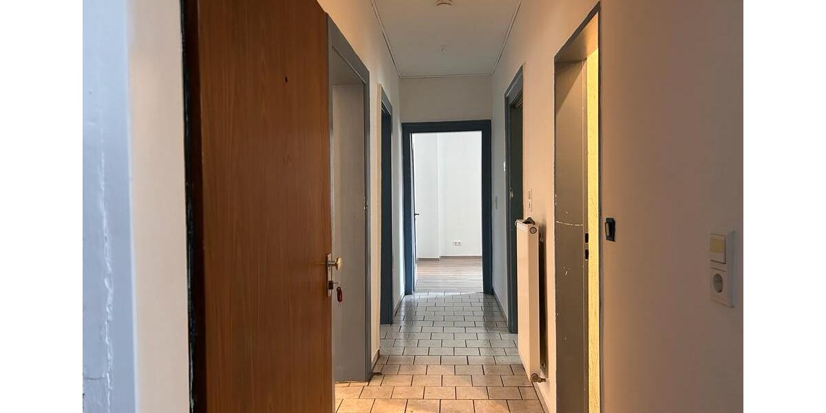 Erdgeschoßwohnung Alzey - 4 Zimmer, 85 m&sup2;, 980&euro; | Angebot:25175404