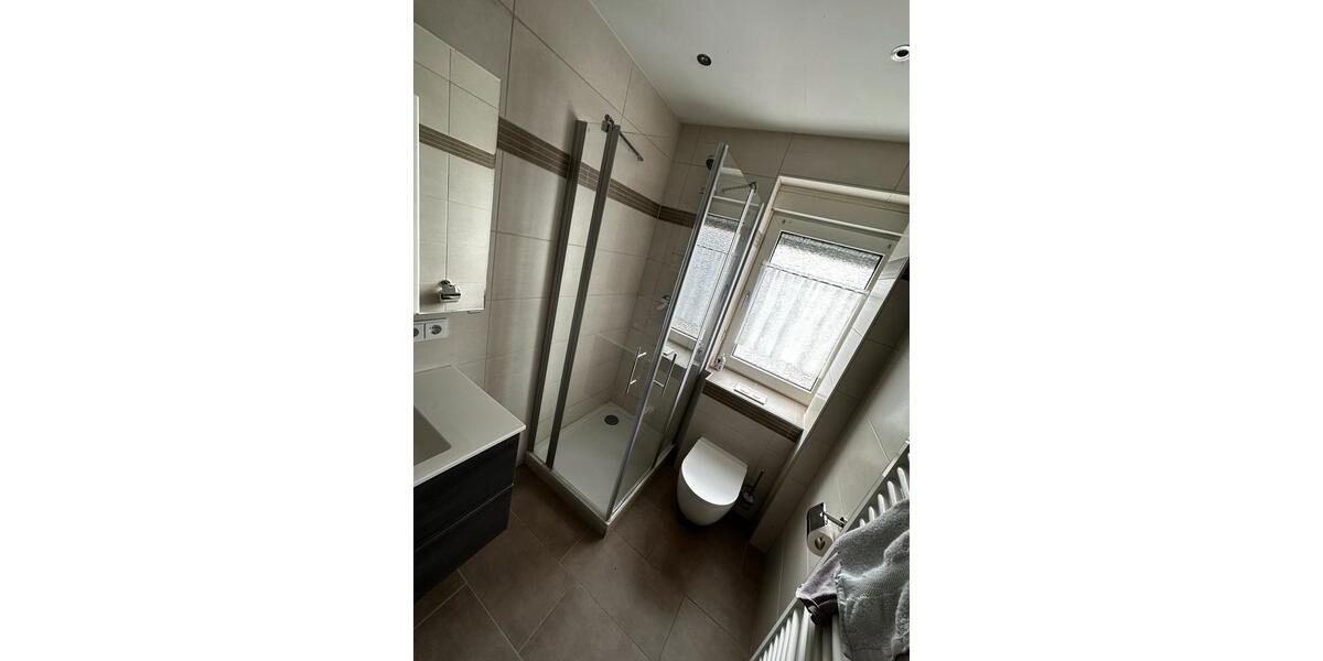 Etagenwohnung Weiden in der Oberpfalz - 3 Zimmer, 85 m&sup2;, 900&euro; | Angebot:26563227