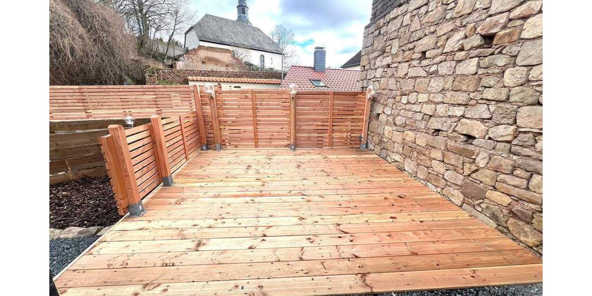 Mehrfamilienhaus, Wohnhaus Nußbaum - 7 Zimmer, 184 m&sup2;, 1.750&euro; | Angebot:25683799