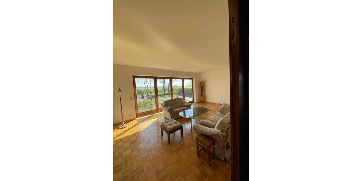 Einfamilienhaus Jork Ladekop - 3 Zimmer, 145 m&sup2;, 1.300&euro; | Angebot:26499886