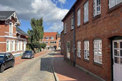 Haus Lütjenburg - 3 Zimmer, 90 m&sup2;, 1.200&euro; | Angebot:24389380