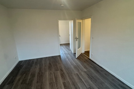 Wohnung Duisburg Mittelmeiderich - 3 Zimmer, 55 m&sup2;, 429&euro; | Angebot:25176933