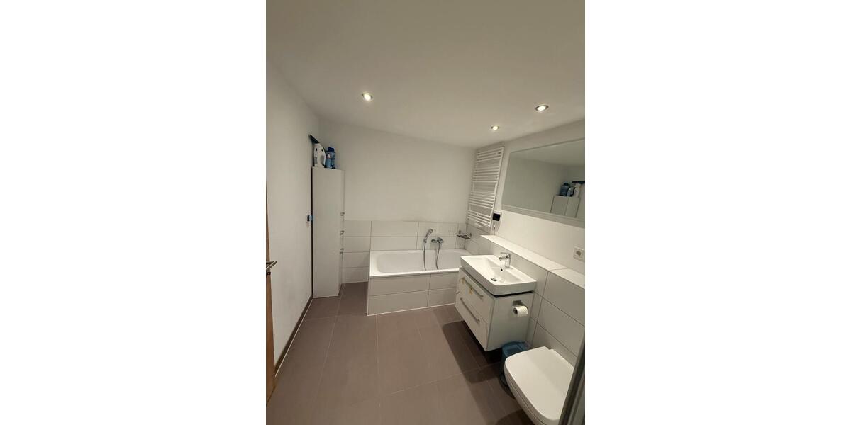 Reihenhaus Crailsheim - 5 Zimmer, 145 m&sup2;, 1.750&euro; | Angebot:26521745