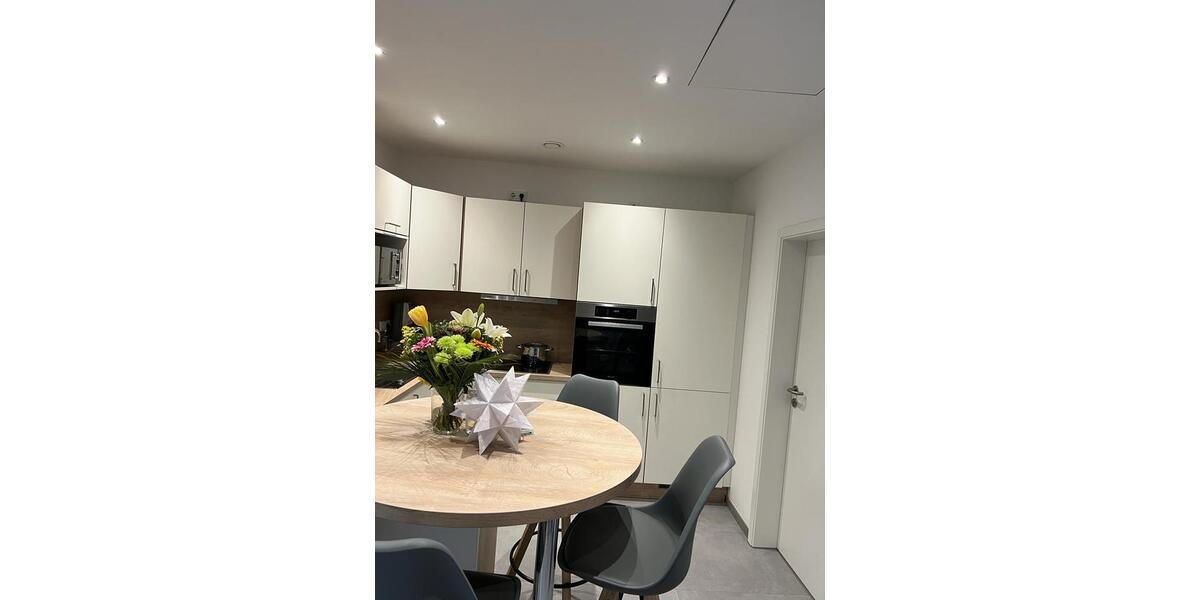 Wohnen auf Zeit Bonn Gronau - 1 Zimmer, 15 m&sup2;, 590&euro; | Angebot:26477498