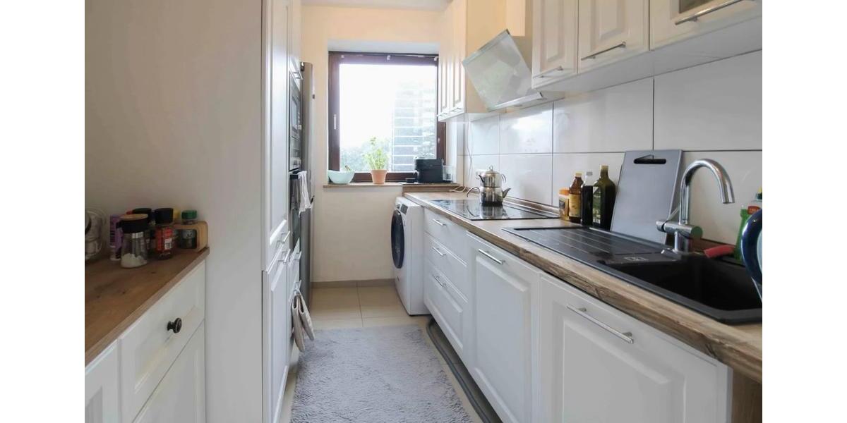 Möblierte 3-Zimmer-Wohnung mit Balkon 3 zimmer