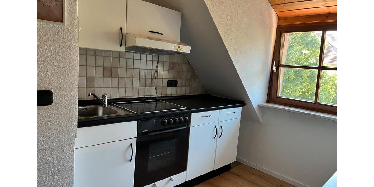 Dachgeschoßwohnung Sipplingen - 3 Zimmer, 80 m&sup2;, 1.290&euro; | Angebot:25870601