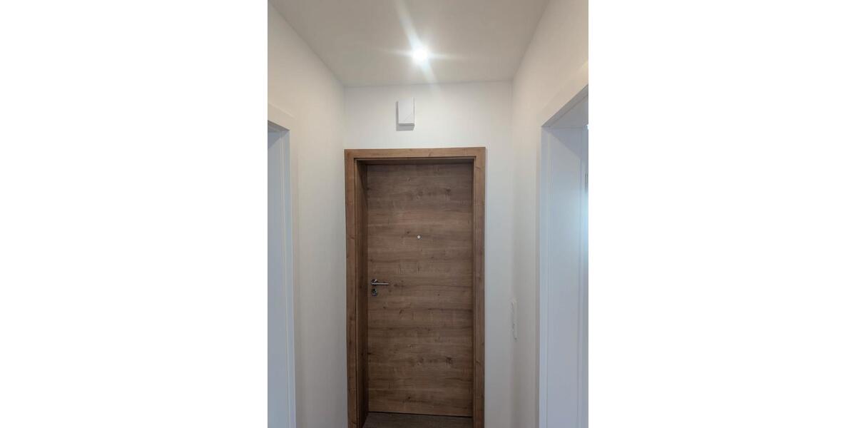 Dachgeschoßwohnung Gummersbach Berstig Süd - 3 Zimmer, 70 m&sup2;, 900&euro; | Angebot:26062545