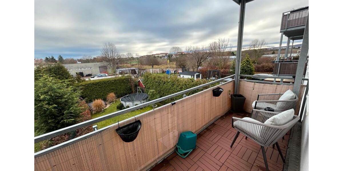 Helle 3 Raumwohnung mit Balkon ab Januar zu vermieten 3 zimmer