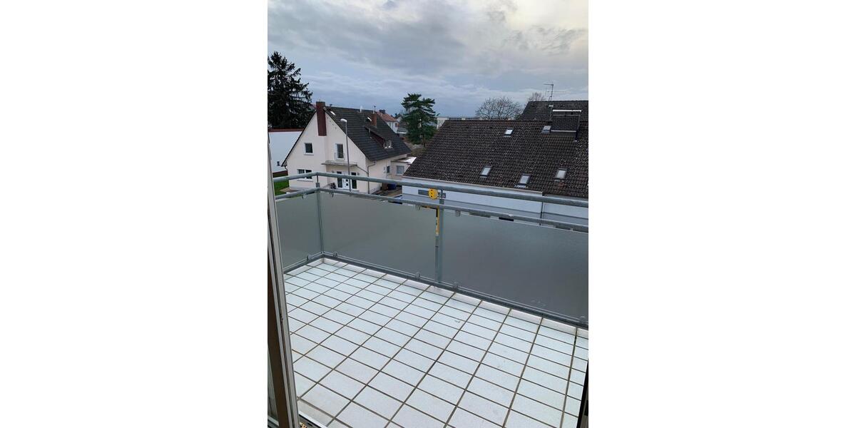 Dachgeschoßwohnung Biebesheim am Rhein - 3 Zimmer, 93 m&sup2;, 950&euro; | Angebot:25643968
