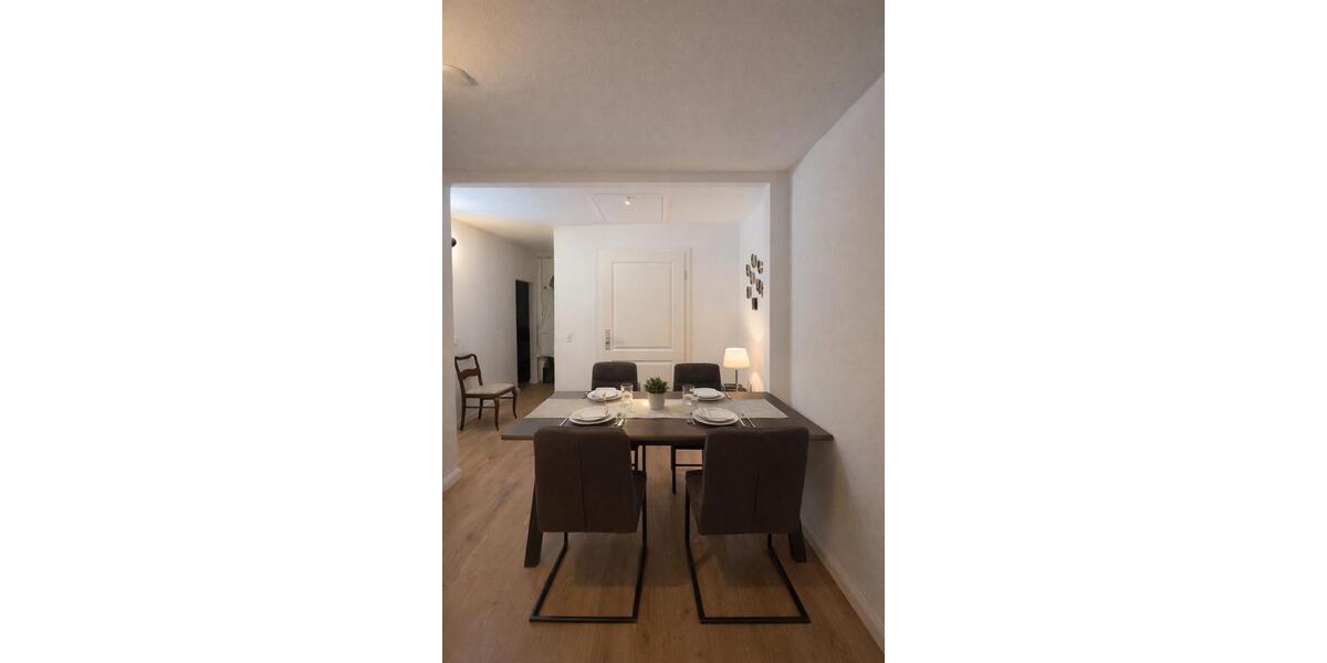 Dachgeschoßwohnung Bremen Östliche Vorstadt - 2 Zimmer, 54 m&sup2;, 1.200&euro; | Angebot:25083936