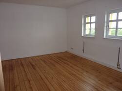 Etagenwohnung Weißenfels Burgwerben - 5 Zimmer, 136 m&sup2;, 690&euro; | Angebot:25983606