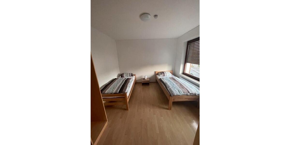 Wohnen auf Zeit Dinslaken Lohberg - 3 Zimmer, 80 m&sup2;, 20&euro; | Angebot:26676140
