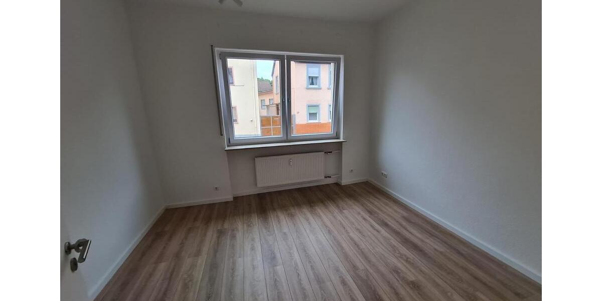 Erdgeschoßwohnung Nackenheim - 3 Zimmer, 80 m&sup2;, 1.000&euro; | Angebot:25790568