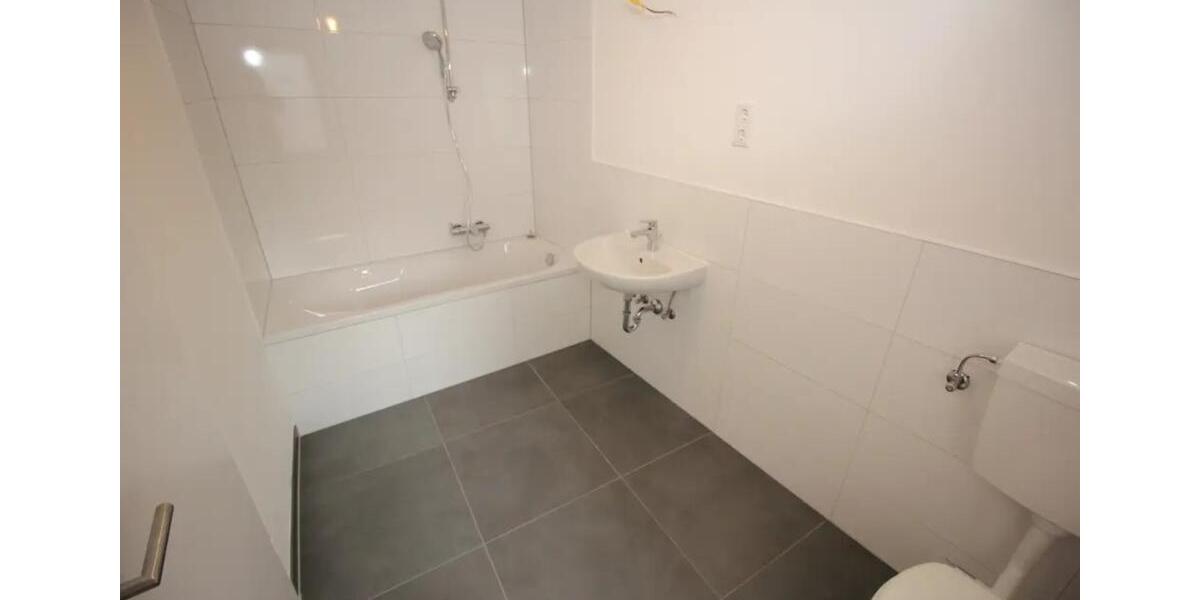 Einfamilienhaus Friedberg (Hessen) - 6 Zimmer, 130 m&sup2;, 1.800&euro; | Angebot:25083047