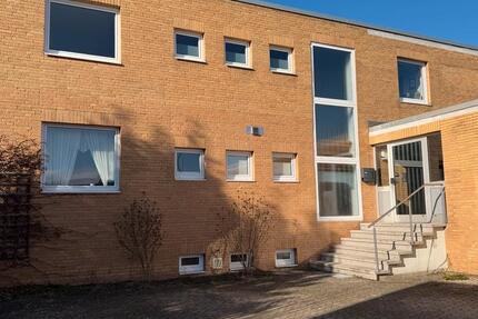 Wohnung Salzgitter - 4 Zimmer, 130 m&sup2;, 1.250&euro; | Angebot:25149303