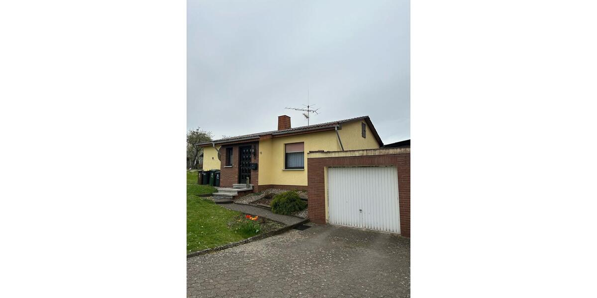 Einfamilienhaus Wolfhagen - 3 Zimmer, 80 m&sup2;, 1.050&euro; | Angebot:25118663