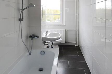 Wohnung Neubrandenburg Carlshöhe - 5 Zimmer, 78 m&sup2;, 534&euro; | Angebot:25750669