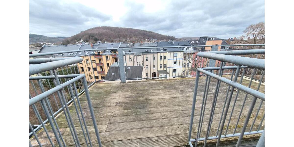 Dachgeschoßwohnung Aue-Bad Schlema Bad Schlema - 3 Zimmer, 67 m&sup2;, 370&euro; | Angebot:26023248