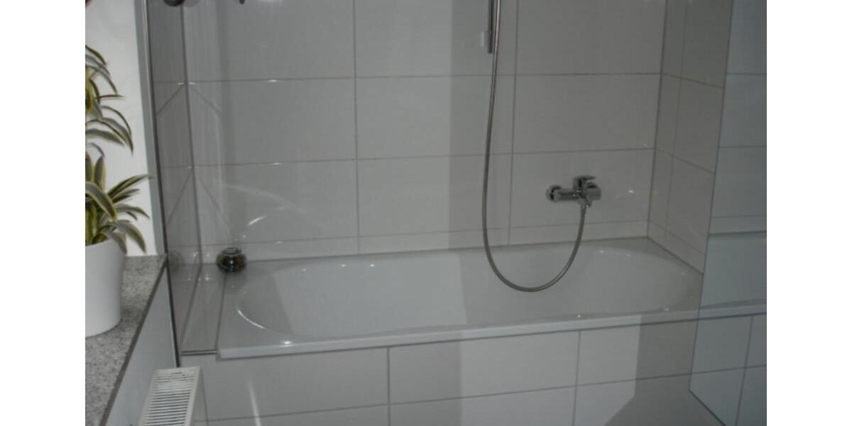 Etagenwohnung Viersen Hülsdonk - 3 Zimmer, 90 m&sup2;, 800&euro; | Angebot:24982483