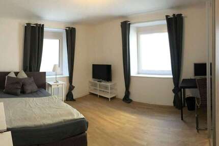 WG-Zimmer in Stuttgart 635 € 14 m² zimmer